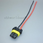 9006 HB4 plastic female socket